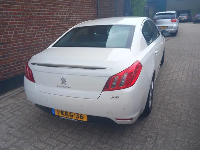 Peugeot 508 1.6 THP Blue Lease Executive 2013 Benzine 4