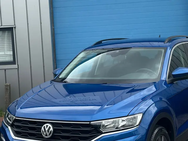 Volkswagen T-Roc 1.0 TSI NAVI PDC TREKHAAK 2019 Benzine 4