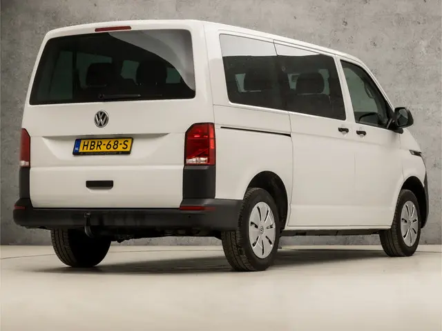 Volkswagen Transporter Kombi 2.0 TDI L1H1 2020 Diesel 5