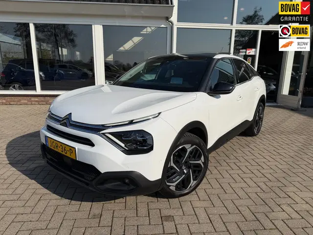 Citroën C4 - 1.2 Puretech Shine 2022 Benzine