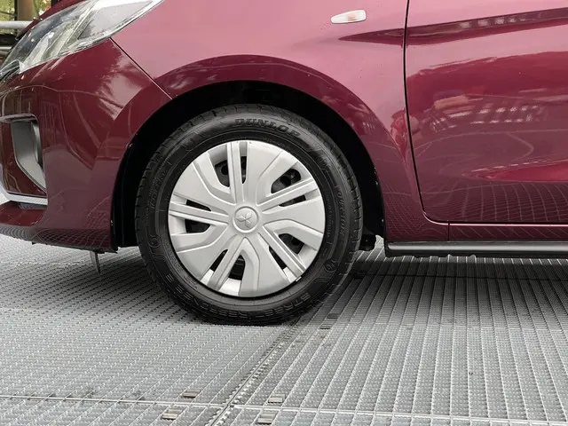 Mitsubishi Space Star 1.2 Cool+ 2022 Benzine 24