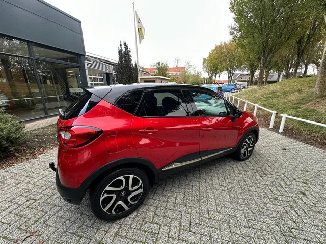 Renault Captur 1.2 TCe Xmod trekhaak 2017 Benzine 8