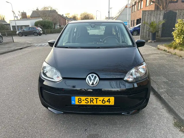 Volkswagen up! 1.0 move up! BlueMotion 2013 Benzine 2