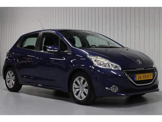 Peugeot 208 3