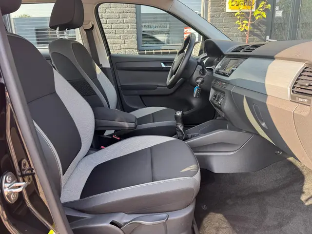 Škoda Fabia 1.0 TSI Drive 2018 Benzine 10