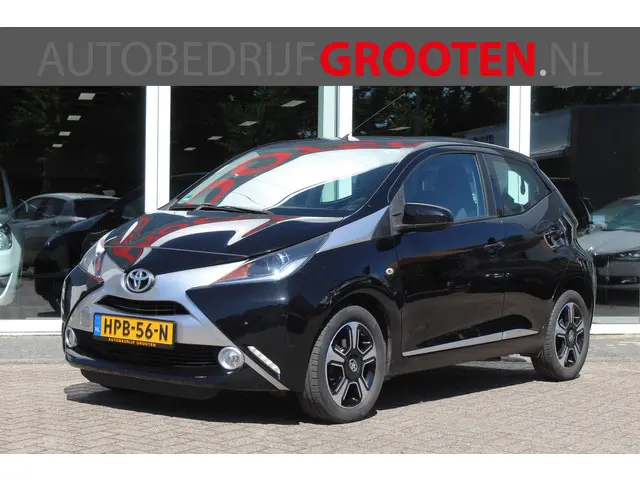 Toyota Aygo 1.0 VVT-i x-clusiv//Camera//ECC!! 2014 Benzine