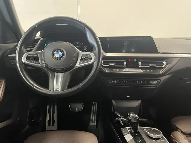BMW 2 Serie Gran Coupé 218i M-sport 2021 Benzine 3