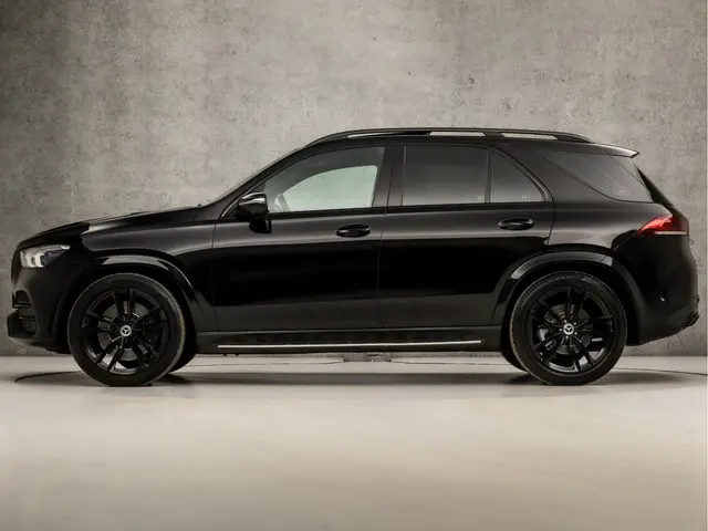Mercedes-Benz GLE 2