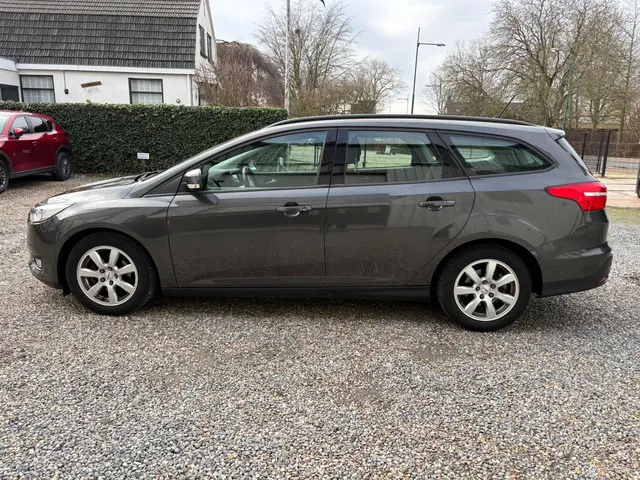 Ford Focus Wagon 1.0 Lease Edition 2017 Benzine 7