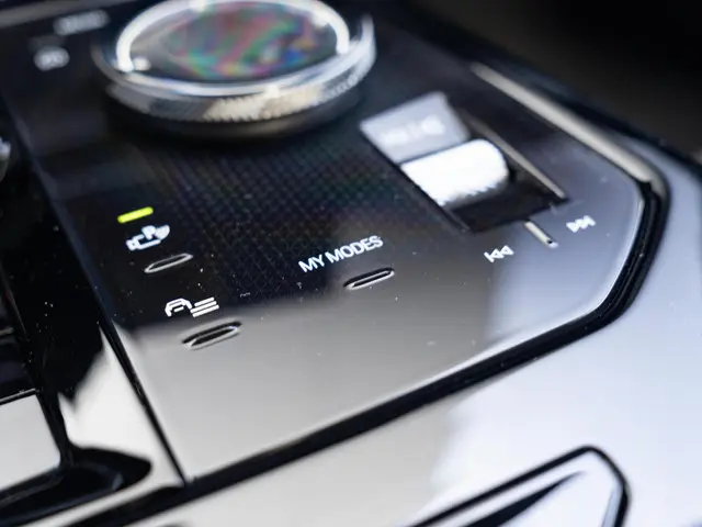 BMW i5 Sedan eDrive40 2023 Elektrisch 32