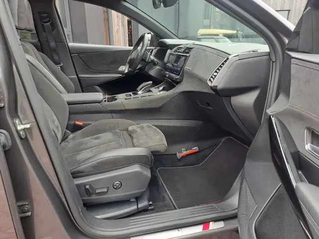 DS DS 7 Crossback 1.2 PureTech Executive 2021 Benzine 37