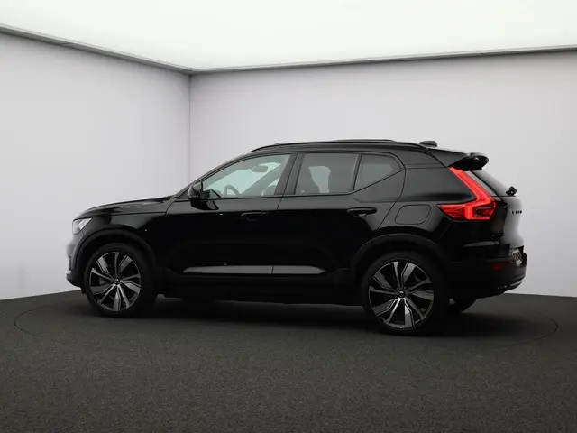 Volvo XC40 Recharge P8 AWD R-Design 2020 Elektrisch 24