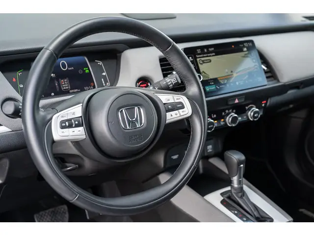 Honda Jazz 1.5i e:HEV CROSSTAR 2022 Hybride Benzine 6