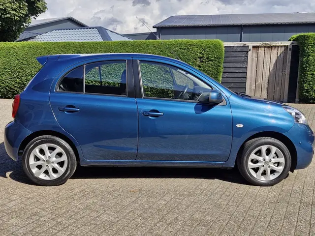 Nissan Micra Automaat 1.2 Connect Edition 2014 Benzine 4