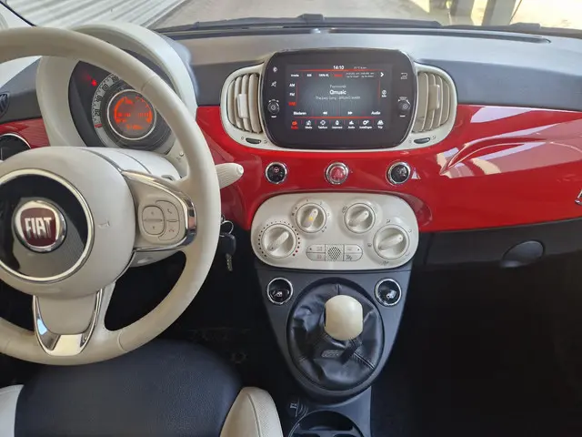 Fiat 500 1.0 Hybrid Dolcevita 2021 Benzine 10