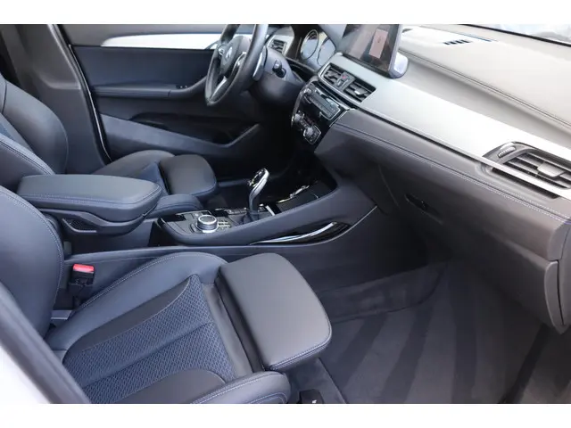 BMW X2 M35i M-sport org.NL camera 2020 Benzine 10