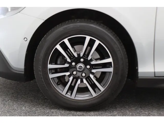 Volvo V40 Cross Country 1.6 T4 Summum 2014 Benzine 25