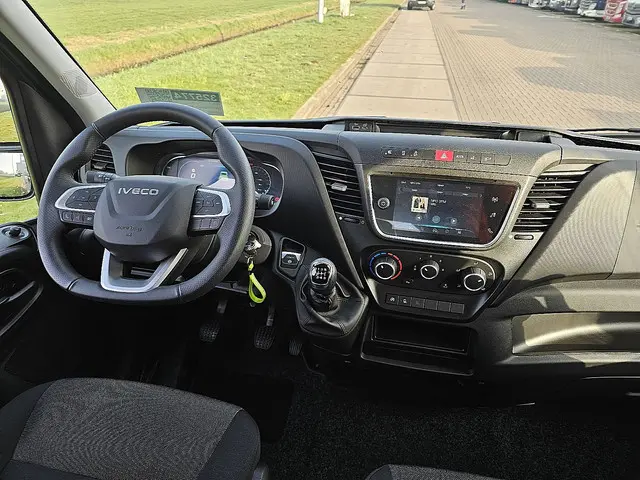 Iveco Daily 35S16 2024 Diesel 8