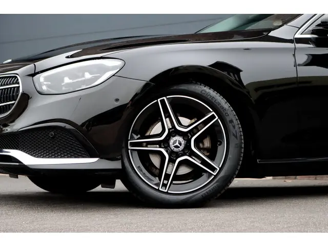 Mercedes-Benz E-Klasse 220 d Avantgarde | 2021 Diesel 17
