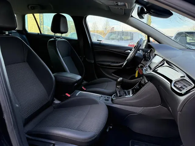 Opel Astra Sports Tourer 1.4 Innovation 2018 Benzine 8