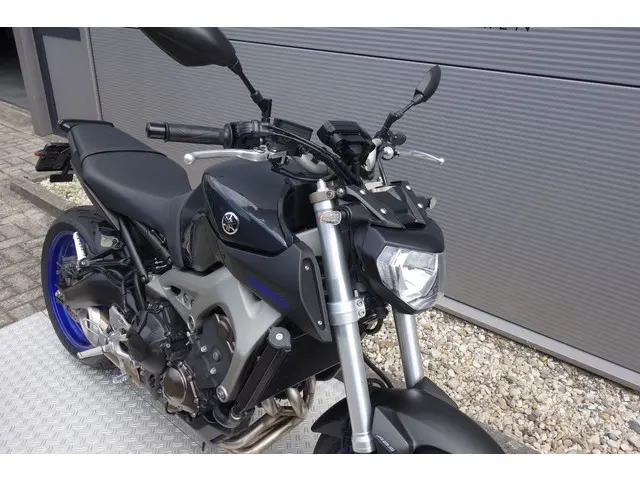 Yamaha MT 09 ABS 2014 Benzine 7