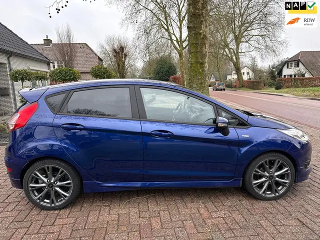 Ford Fiesta 1.0 EcoBoost ST Line 2017 Benzine 6