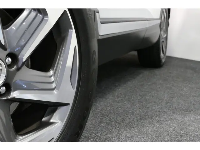 Honda CR-V 1.5 AWD Executive 2019 Benzine 29