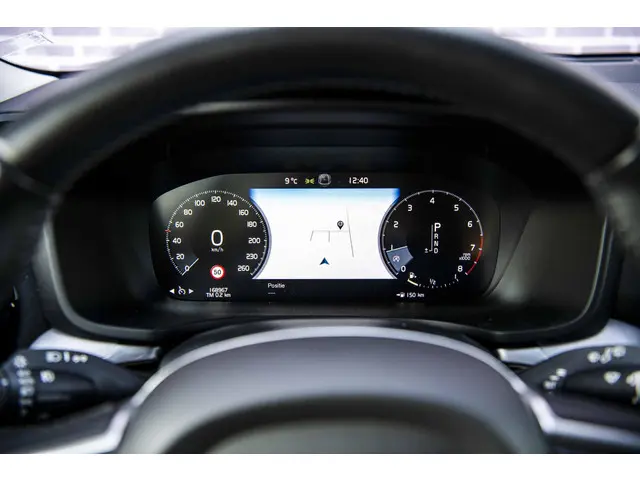Volvo V60 2.0 T4 Momentum Pro 2019 Benzine 13