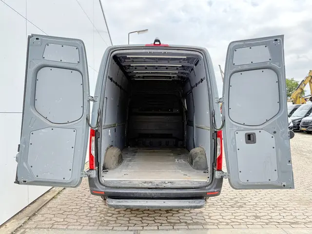 Mercedes-Benz Sprinter 315 1.9 CDI 2020 Diesel 11