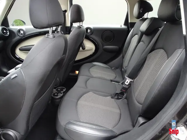 MINI Countryman 1.6 Cooper Pepper 2016 Benzine 12