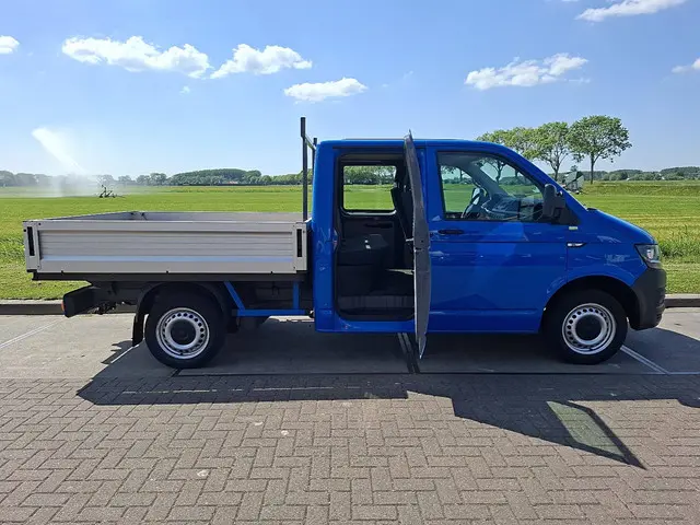 Volkswagen Transporter 2.0 TDI 2018 Diesel 15