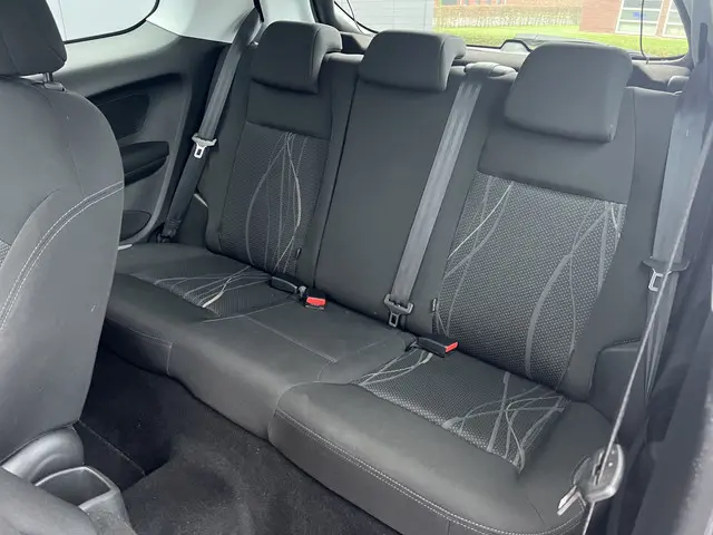 Peugeot 208 1.2 VTi Active 2014 Benzine 5