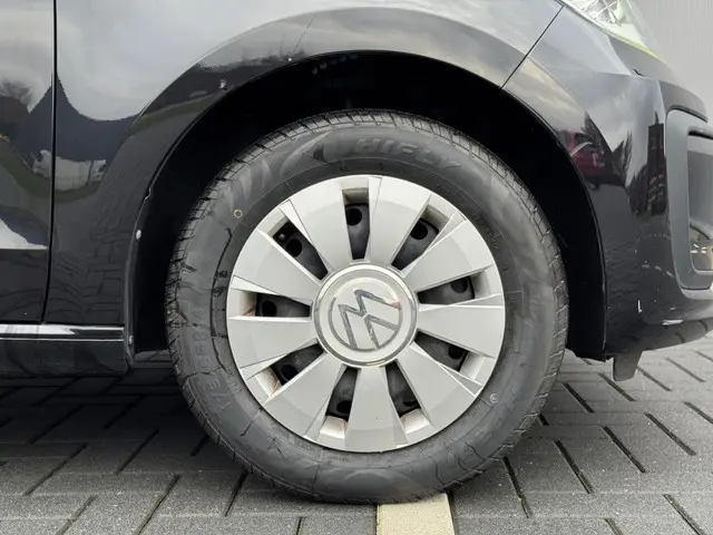 Volkswagen up! 1.0 2021 Benzine 9
