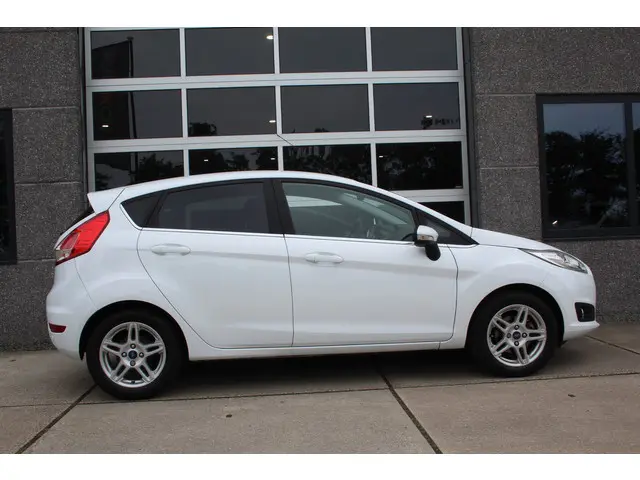 Ford Fiesta 1.0 EcoBoost 126 Pk Titanium 2014 Benzine 9