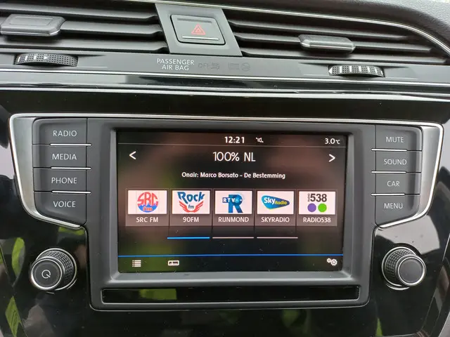 Volkswagen Touran 1.2 TSI Highline 7p 2017 Benzine 43