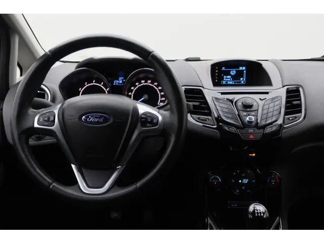 Ford Fiesta 1.0 EcoBoost Titanium 2013 Benzine 28
