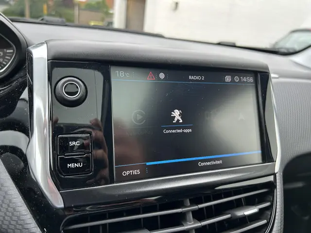 Peugeot 2008 Turbo 110PK GT-line 2018 Benzine 12