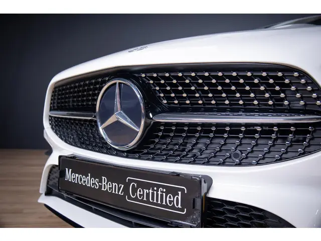 Mercedes-Benz CLA Coupé 180 AMG Line 2023 Benzine 5