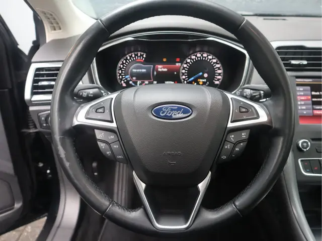 Ford Mondeo 1.5 Titanium 2016 Benzine 24