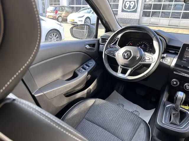 Renault Clio 1.3 TCe Intens 2019 Benzine 17