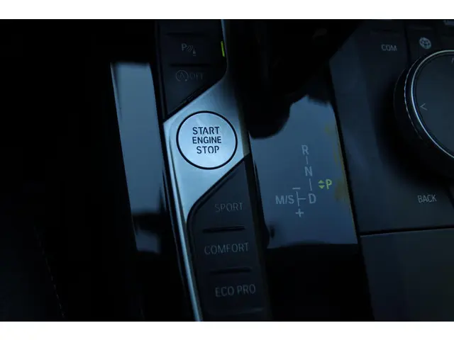 BMW 1 Serie 118I EXECUTIVE EDITION AUT. 2019 Benzine 32