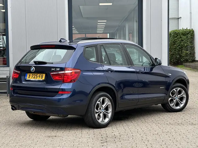BMW X3 xDrive20i High Executive 2014 Benzine 2