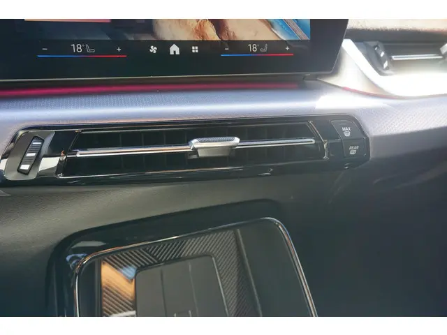 BMW X2 sDrive20i 2024 Benzine 16