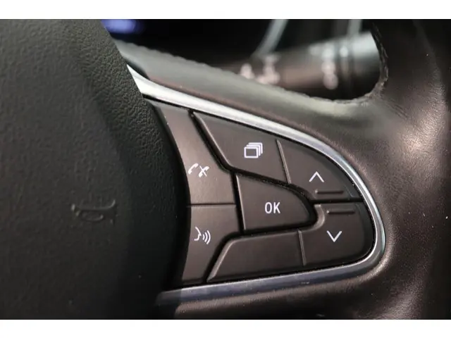 Renault Talisman 1.3 TCe Business Intens 2022 Benzine 23