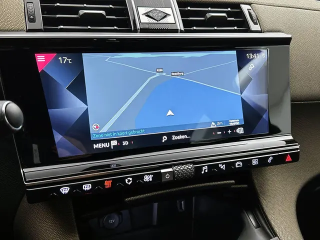 DS DS 7 1.6 So Chic 2023 Benzine 9