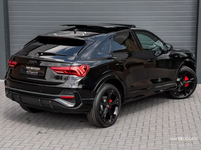 Audi Q3 Sportback 45 TFSI e S-Line 2022 Hybride Benzine 5