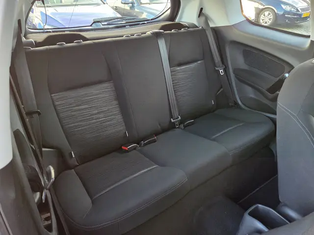 Peugeot 208 1.0 VTi Access 2014 Benzine 14