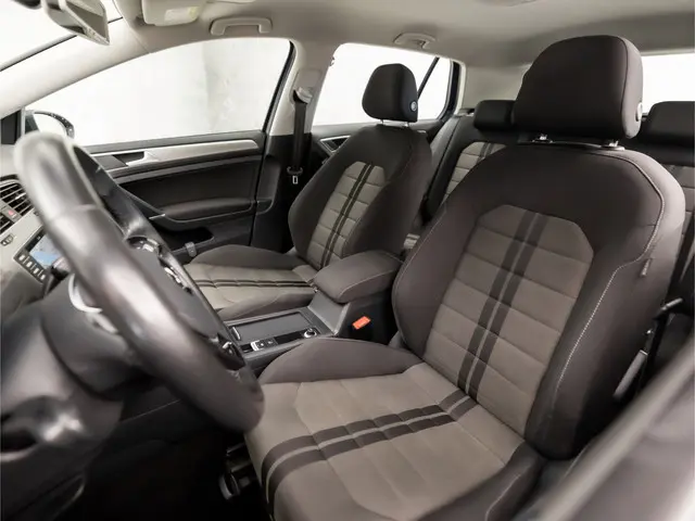 Volkswagen Golf 1.0 TSI Sportline 2015 Benzine 13
