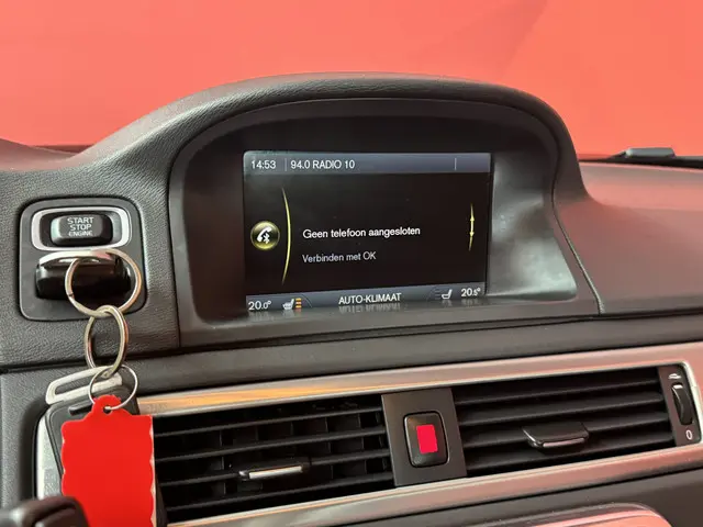 Volvo V70 1.6 T4 Summum 2013 Benzine 37