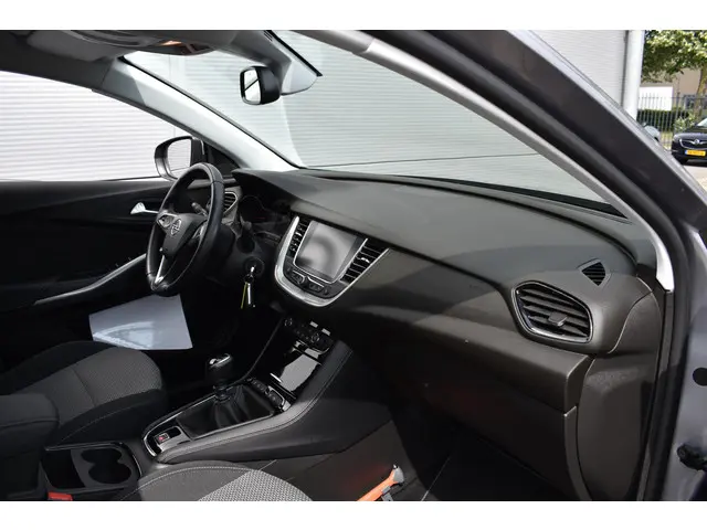 Opel Grandland X 1.2 Turbo Edition 2021 Benzine 16